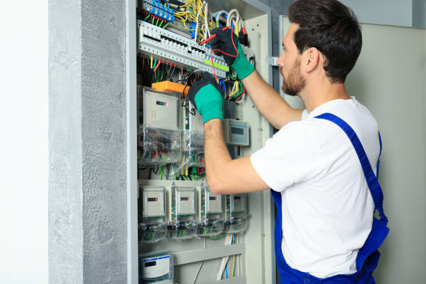 Best Circuit Breaker Repair  in Golf Manor, OH